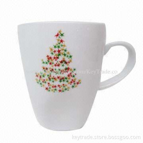 Fine Porcelain Mug with Christmas Design